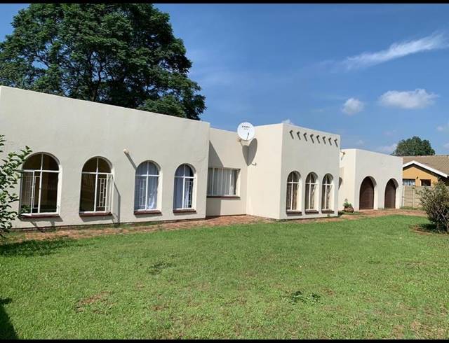 3 BEDROOM HOUSE FOR SALE IN WALDRIFT